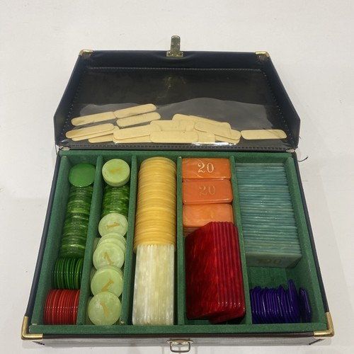 Vintage bakelite catalin poker - vintage, bakelite/catalin
