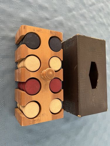 Poker chip set - chip, wood